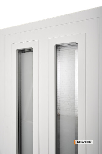 Входные двери со стеклом модель Country NeoGlass комплектация Bionica Combo